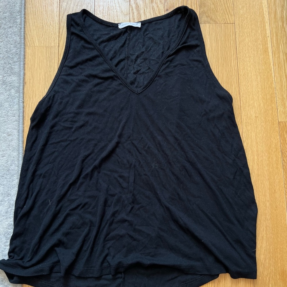 Honey Punch black flowy tank top with V neck